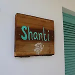 Shanti Dom wakacyjny *