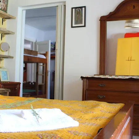 Holiday home Shanti Liapades